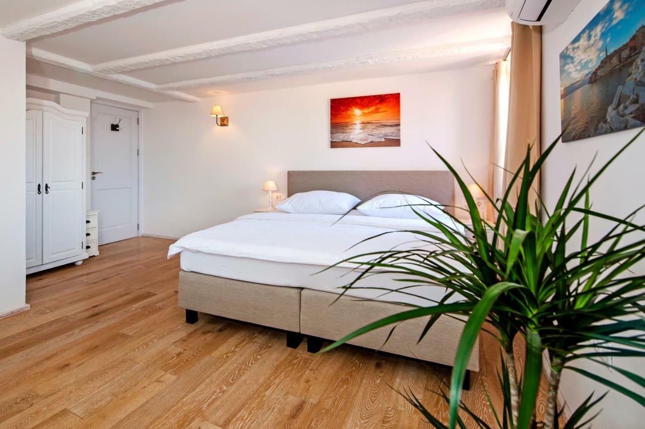 Casa Colloredo Free Parking Rovinj Exterior photo